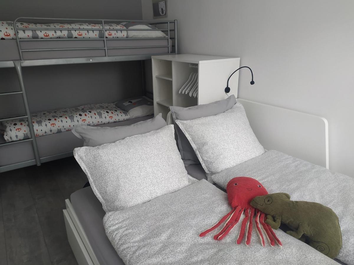Family Inn Кацхеувел Екстериор снимка