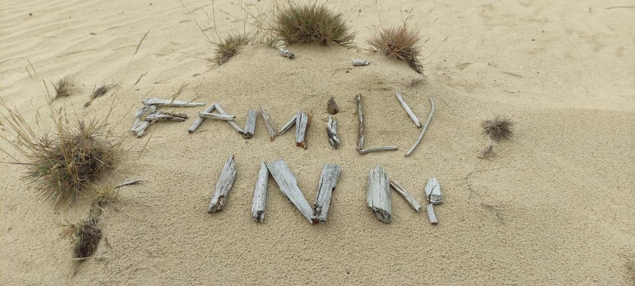 Family Inn Кацхеувел Екстериор снимка