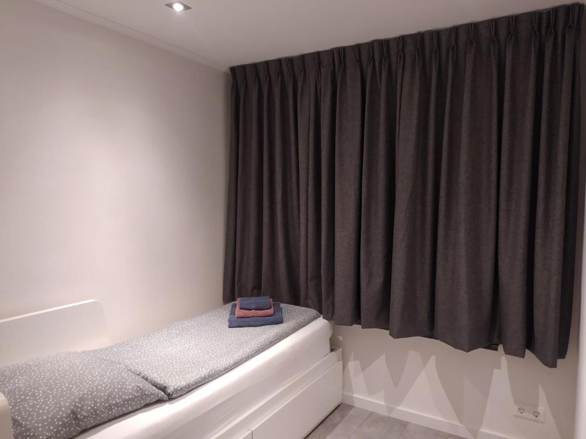 Family Inn Кацхеувел Екстериор снимка